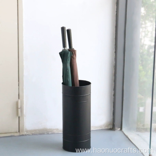 Modern simple cylindrical umbrella barrel